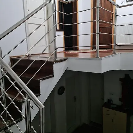 Hous In Volkovo, Skopje