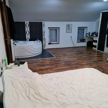 Hous In Volkovo, Skopje Apartment *
